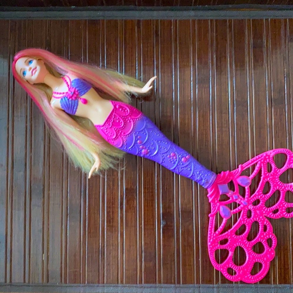 Barbie Mermaid Bubble-Tastic Doll 2014 Mattel